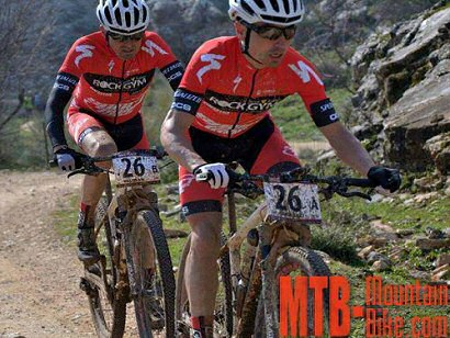 Alineación de lujo del Specialized-Sport Bike para la Andalucía Bike Race