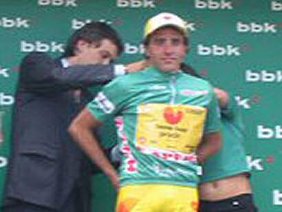 Euskal Bizikleta: Koldo Gil se adjudica la primera etapa y logra su primer triunfo del año