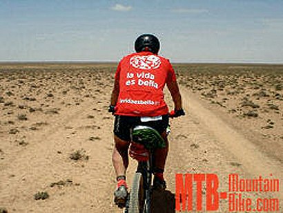 Titan Desert: Polar se suma al proyecto solidario Titan Vida