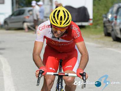 Luis Ángel Maté y Dani Navarro, con el equipo Cofidis en la Vuelta a Andalucía