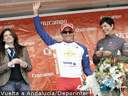 Vuelta a Andalucía: Luis Ángel Maté: "He subido al podio con tres maillots distintos, pero me ha faltado la victoria"