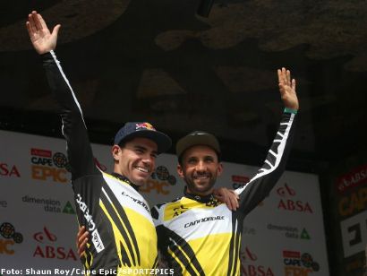 Absa Cape Epic: Fumic y Avancini ganan también la primera etapa