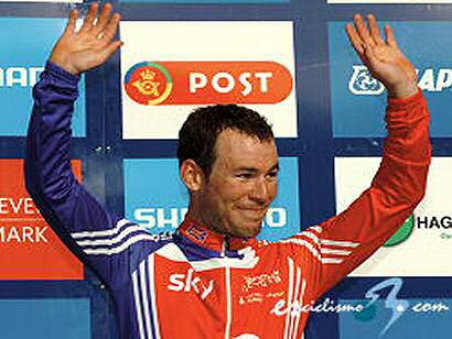 Tour de Catar: Cavendish se impone en la quinta y Boonen sigue líder