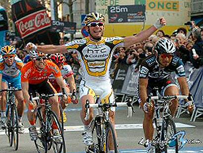 Volta a Catalunya: Cavendish gana la segunda etapa y Voss mantiene el liderato