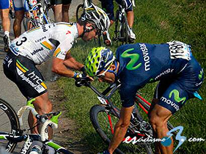 Gante-Wevelgem: Una caída acabó con las opciones de Fran Ventoso