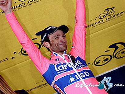 Tirreno-Adriático: Scarponi se impone en la cuarta etapa y Gesink es líder