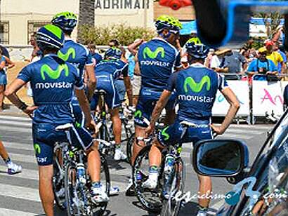Alejandro Valverde, al frente del equipo Movistar en el Tour Down Under