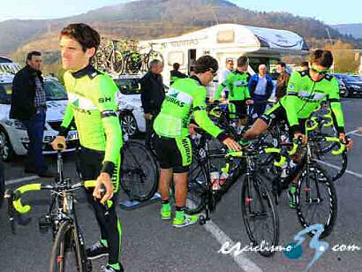 Vuelta a Asturias: Murias Taldea, preparado para la `vueltina asturiana
