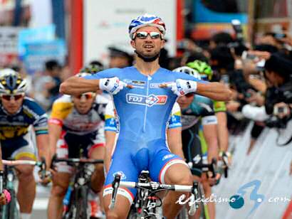 Critrium Internacional: Bouhanni gana la primera etapa y es el primer lder
