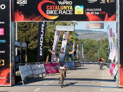 Catalunya Bike Race: Nicholas Pettinà y Clàudia Galicia primeros líderes