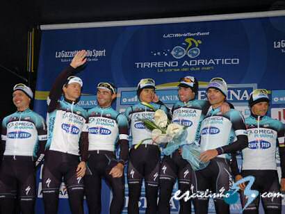 Tirreno-Adriático: Omega Pharma gana la crono por equipos y Cavendish es líder
