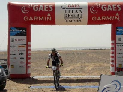 Titan Desert: Ondrej Fojtik gana la cuarta etapa, Roberto Bou sigue líder