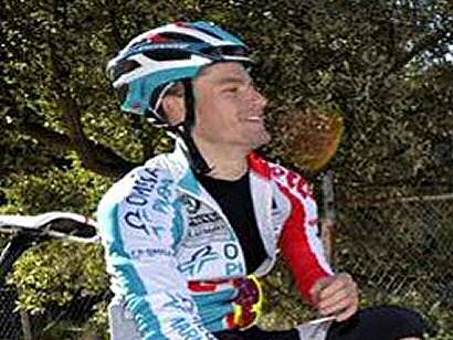 Óscar Pujol abandona la Vuelta al País Vasco para someterse a pruebas médicas