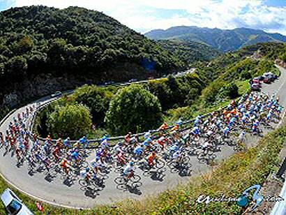 Arroyo, Lastras y De la Fuente, entre los aspirantes al triunfo en la Vuelta a La Rioja