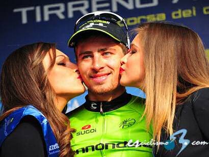 Tirreno-Adriático: Sagan gana la tercera etapa y Kwiatkowski es líder