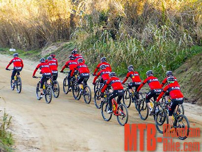 Polar Racing Team se entrena para preparar la Andalucía Bike Race