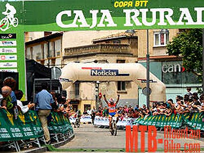 Copa Caja Rural: Raúl Serrano y Estibaliz García se imponen en Sangüesa