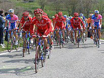 Equipo Relax-GAM Fuenlabrada para la Subida al Naranco y la Vuelta Ciclista a Asturias