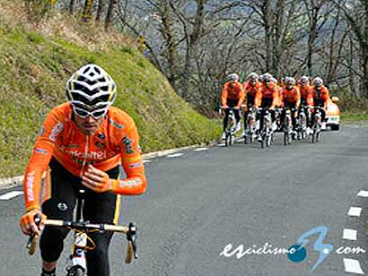 Samuel Sánchez lidera el Euskaltel-Euskadi en la Vuelta al País Vasco