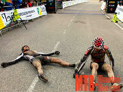 Wild Wolf-Trek logra el ansiado premio en la Andalucía Bike Race