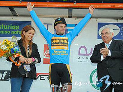 Vuelta a Asturias: Stefan Schumacher, primer lder tras vencer en Gijn