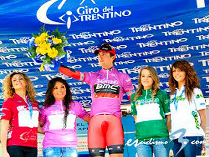 Giro del Trentino: BMC se impone en la contrarreloj y Phinney es líder