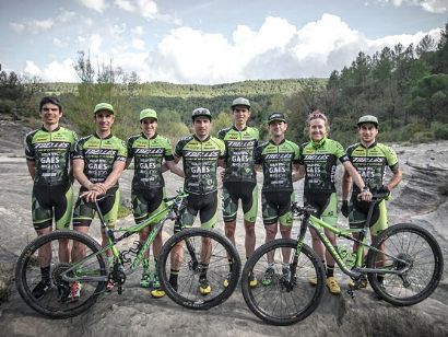 Titan Desert: El TBelles Cannondale Gaes by Sural regresa con ambición al desierto