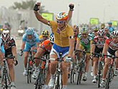Un insaciable Tom Boonen logra su tercer triunfo consecutivo en el Vuelta a Qatar