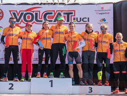 Leonardo Páez y Annabella Stropparo campeones de la VolCAT 2016