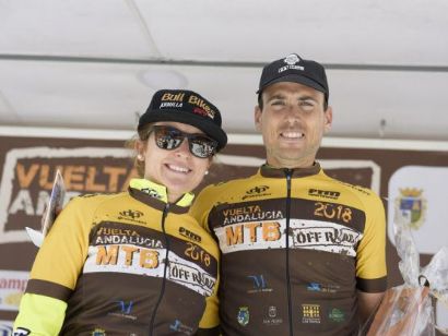 Pablo Guerrero y María Díaz, primeros líderes de la Vuelta Andalucía MTB