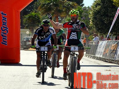 Jess del Nero lidera la Vuelta Andaluca MTB tras ganar la primera etapa