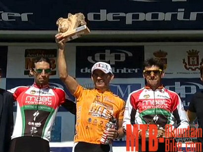 Trujillo y Bohuet se llevan la primera Vuelta Andalucía MTB
