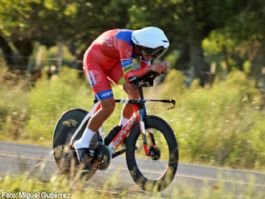 Rutas de América comienza con triunfo del uruguayo Agustín Alonso en la contrarreloj Rutas de América comienza con triunfo del uruguayo Agustín Alonso en la contrarreloj