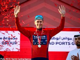 Antonio Tiberi se luce en Jebel Mobrah y asalta el liderato en el UAE Tour Antonio Tiberi se luce en Jebel Mobrah y asalta el liderato en el UAE Tour