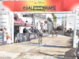 Alejandro Ropero y Sandra Alonso brillan en la Coal Gravel Race de Llerena Alejandro Ropero y Sandra Alonso brillan en la Coal Gravel Race de Llerena
