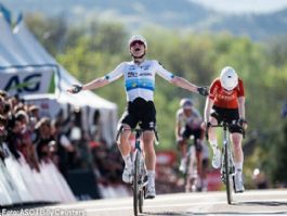 Demi Vollering reconquista la Flecha Valona con Paula Blasi tercera en el Muro de Huy