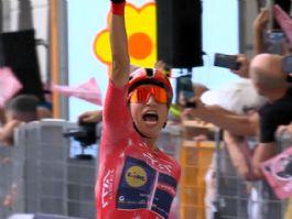 Elisa Balsamo gana al sprint en Brescello y suma su cuarta victoria en el Giro de Italia Femenino