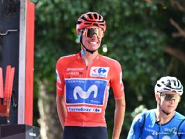 Vuelta a España: Enric Mas: "Si hace más calor tendrá que haber una reunión de corredores" Vuelta a España: Enric Mas: "Si hace más calor tendrá que haber una reunión de corredores"