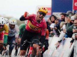 Erlend Blikra bate a Ethan Vernon en la 2� etapa de la Arctic Race de Noruega