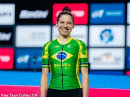 Gabriela Guerra, doble subcampeona mundial de e-cycling, ficha por Cofidis para dar el salto a la carretera