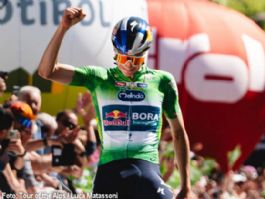 Tour de los Alpes: Giulio Pellizzari: "Es una victoria de todo el equipo"