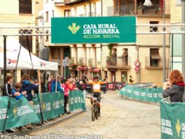 Eneit V�rtiz y Ainara Elbusto brillan en el Gran Premio Ciudad de Sang�esa