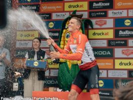Gregor Mühlberger reina en el Großglockner y refuerza su liderato en la Vuelta a Austria Gregor Mühlberger reina en el Großglockner y refuerza su liderato en la Vuelta a Austria