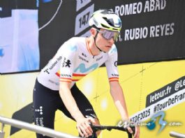 Iv�n Romeo: "Es duro renunciar al Campeonato de Espa�a y Tour"