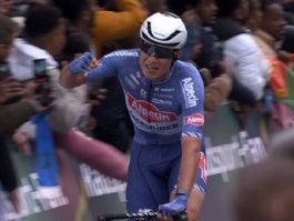 Jasper Philipsen hace suya la Nokere Koerse tras un final ag�nico para Alec Segaert