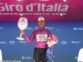 Jhonatan Narváez, nuevo líder de la regularidad del Giro de Italia Jhonatan Narváez, nuevo líder de la regularidad del Giro de Italia