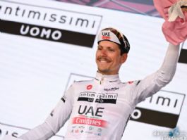 Jo�o Almeida se perder� el Giro de Italia por motivos de salud