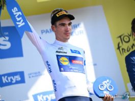 Juan Ayuso: "Ha sido las etapa más complicadas de este Tour hasta el momento" Juan Ayuso: "Ha sido las etapa más complicadas de este Tour hasta el momento"