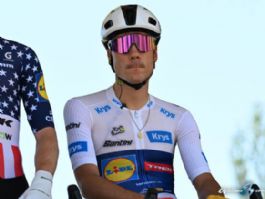 Tour de Francia: Juan Ayuso: "Una pena perder el maillot blanco, pero me evita todo el protocolo" Tour de Francia: Juan Ayuso: "Una pena perder el maillot blanco, pero me evita todo el protocolo"