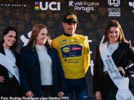 Paul Seixas gana en Fóia y Juan Ayuso se viste de amarillo en la Volta al Algarve Paul Seixas gana en Fóia y Juan Ayuso se viste de amarillo en la Volta al Algarve